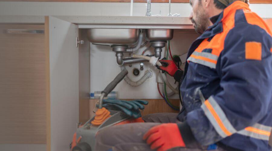 Local tankless water heater installation in Indiana